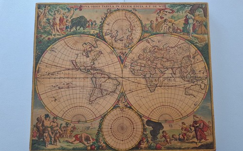 Vecchia mappa del mondo - , su